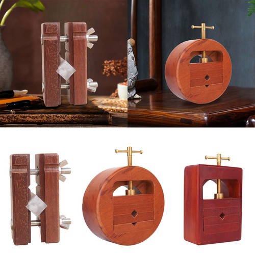 Seal engraving clamp - engraving,