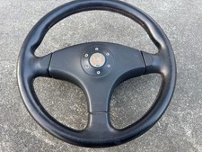 Honda Integra Type R DC2 MOMO