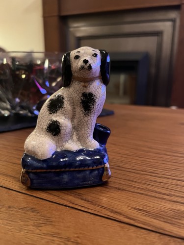 Vintage staffordshire style - staffordshire,