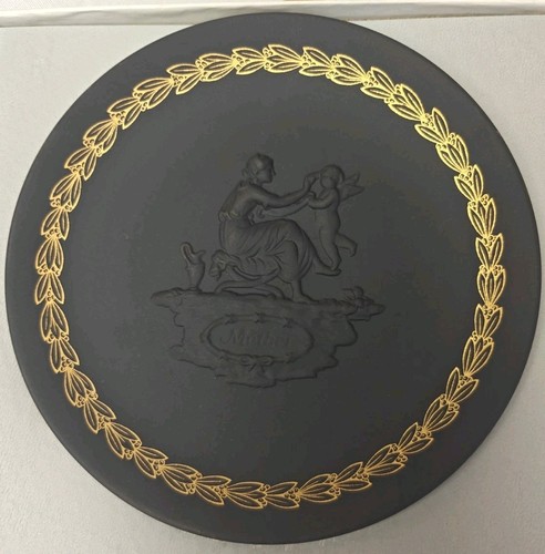 Wedgwood black basalt - black, mother