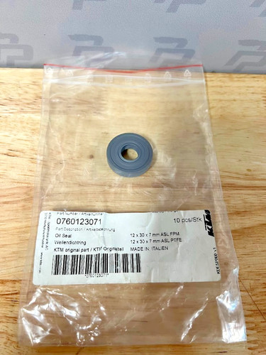 Genuine ktm 690 duke - genuine,