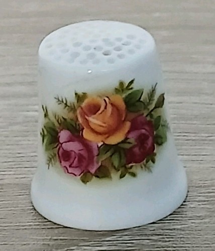 Fenton china company - , thimble