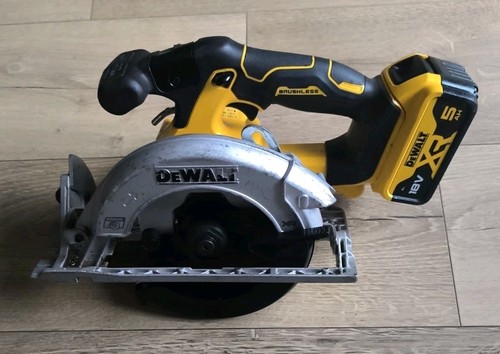 Dewalt dcs565 18v brushless - dewalt,