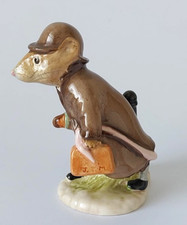 Beswick ~ Beatrix Potter " JOHNNY TOWNMOUSE WITH BAG "  BP 4