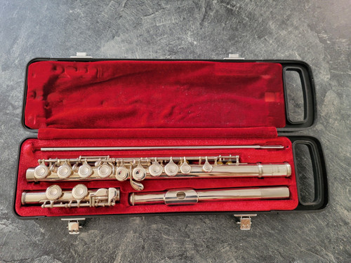 Yamaha yfl 211s flute with - yamaha,