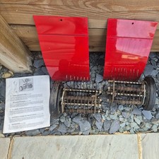 GENUINE MANTIS TILLER  LAWN DETHATCHER SCARIFIER VGC ATTACHMENT + SHIELDS