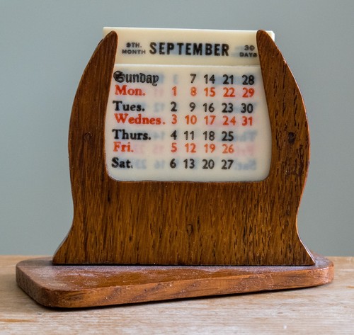 Vintage wooden desk perpetual - vintage,
