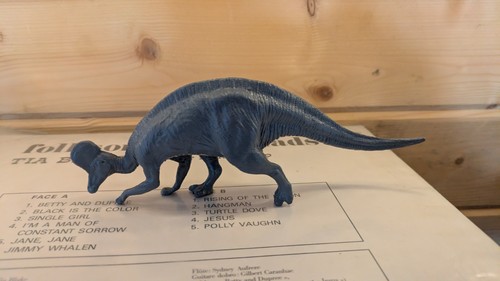 Invicta plastics lambeosaurus - invicta,