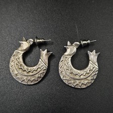 Wright & Teague ?  Solid Silver Ethnic Bird  Earrings Pierced Hoops Vintage 80’s