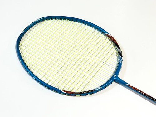 Yonex arc arcsaber - 73, light