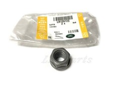 Single nut for steel wheels