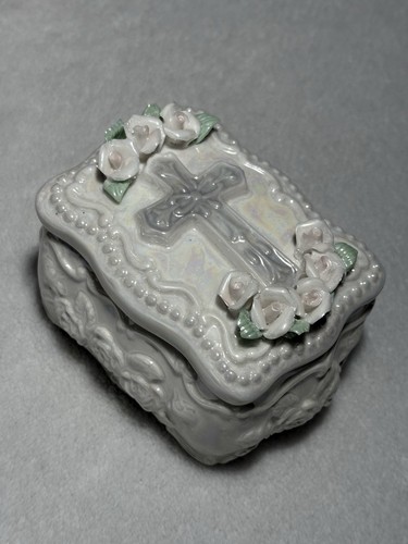 Vintage ceramic iridescent - ceramic,