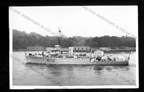 Nv075 royal navy minesweeper - nv075,