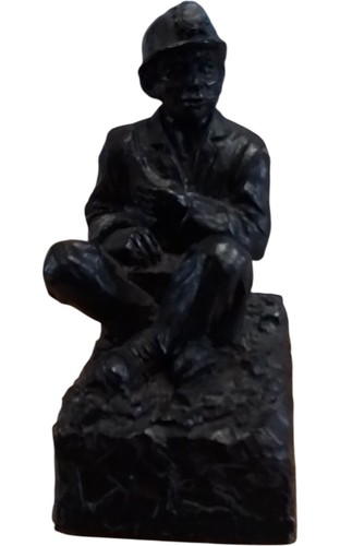 Minni ltd coal miner - minni,