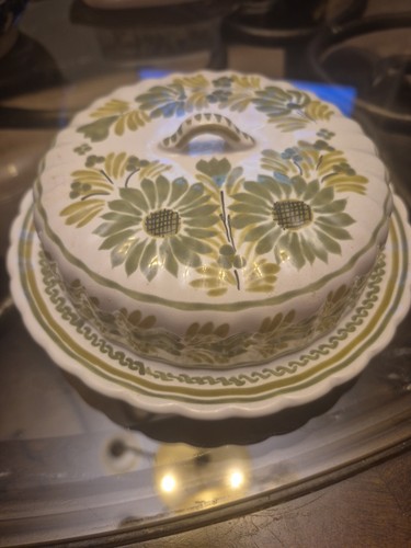 Butter dish with lid - with,