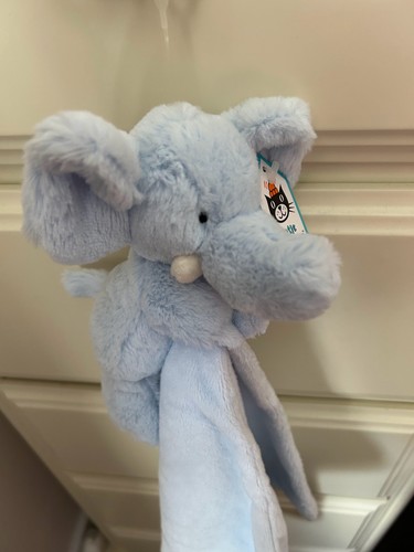 New with tag jellycat - tag,