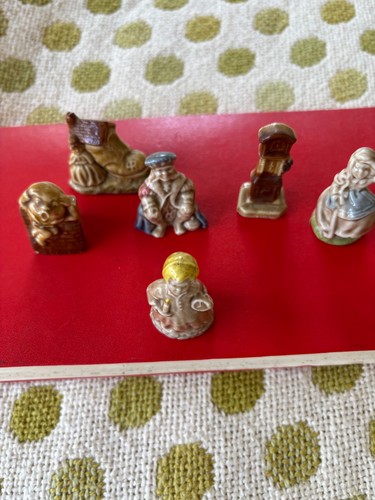 Wade miniature nursery - , rhyme