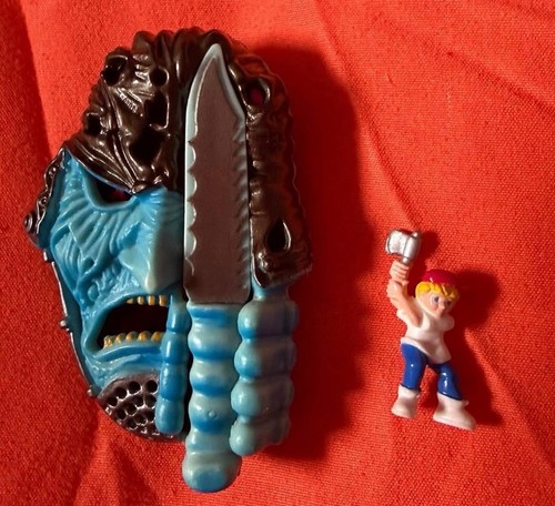 Mighty max zombie - max,