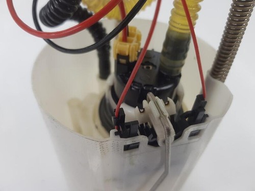 172021036r fuel pump - fuel, renault