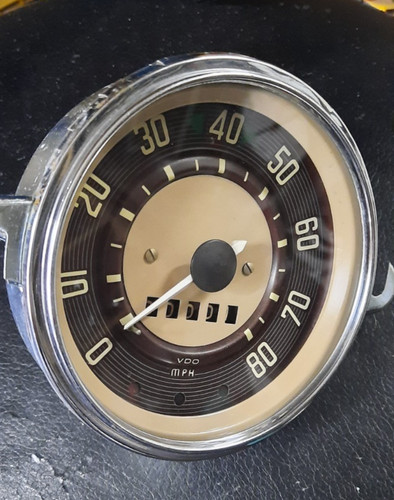 Bus speedometer - bus, t1
