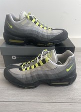 Nike Air Max 95 Neon 2020 Size 10.5 110s