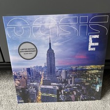 OASIS STANDING ON THE SHOULDER