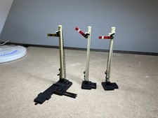 HORNBY SIGNALS (OO GAUGE) x3