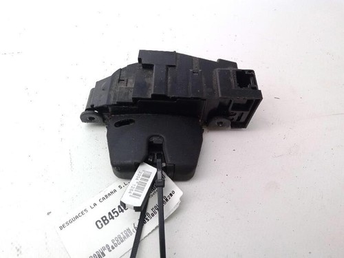 9671153780 boot lid lock