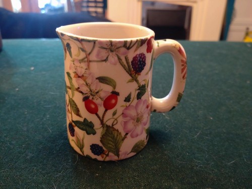 Heron cross pottery jug - cross,