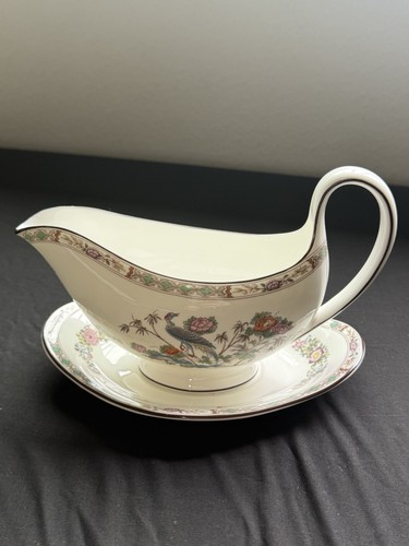 Wedgwood kutani crane bone - kutani,