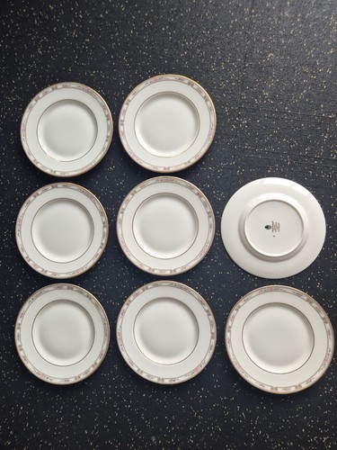 Wedgewood bone china - , dinner