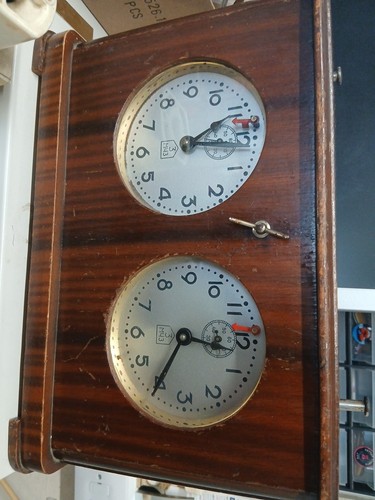 Good working order chess clock - working,