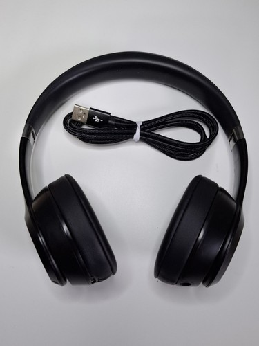 Beats dre solo - by,