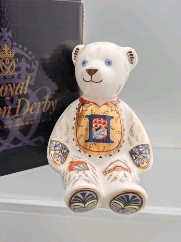 Royal crown derby - royal, alphabet