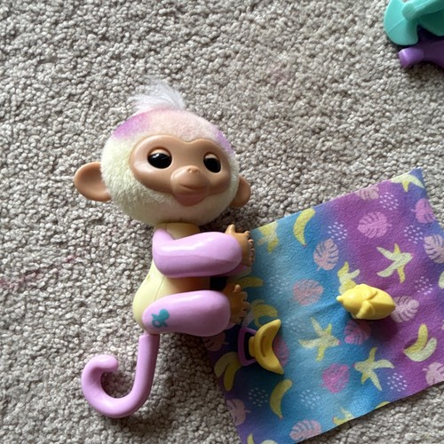 Wowwee fingerlings monkey - wowwee,