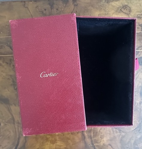Genuine small cartier - genuine,