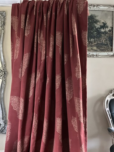 Laura ashley cranberry leaf - laura,