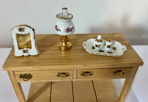 Reutter vintage dolls house - reutter,