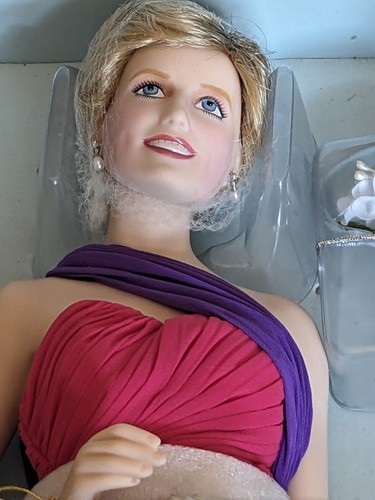Franklin mint princess diana - franklin,