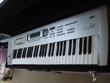 Korg Triton LE 61 synth in Good Condition blue LED display and hard flight case