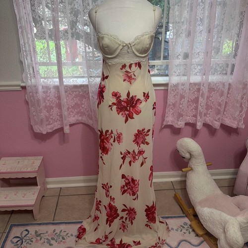 White lace red floral - lace,