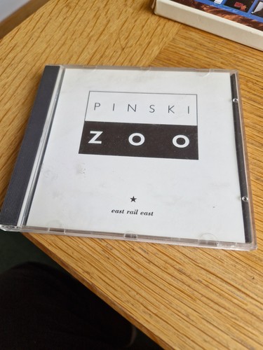 Pinski zoo east - zoo, rail