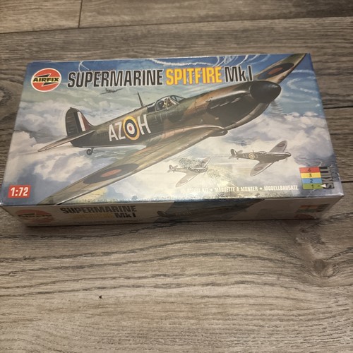 Vintage airfix supermarine - vintage,
