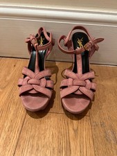 Saint Laurent Tribute Platform