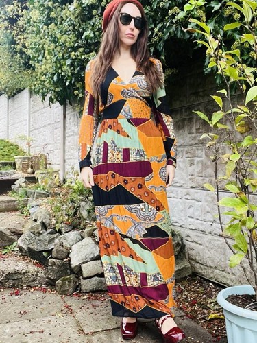 Long sleeved maxi dress - sleeved,