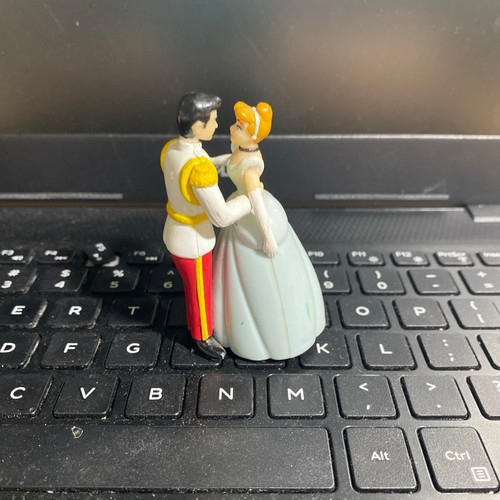Cinderella prince charming - &,