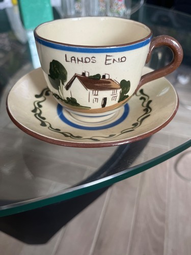 Vintage royal watcome - royal, lands