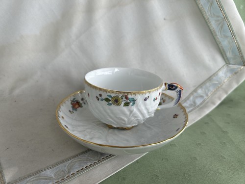 Beautiful meissen tea cup - meissen,