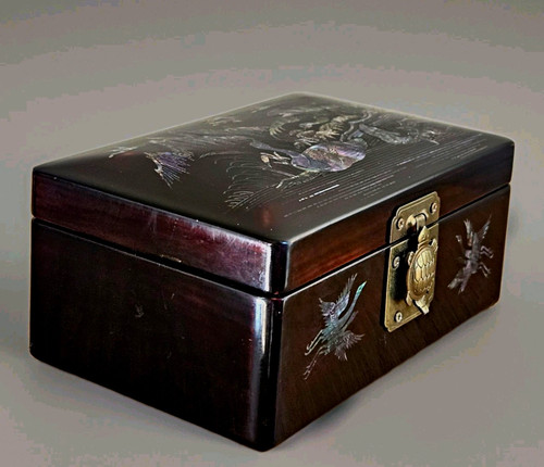 Vintage oriental jewellery box - oriental,
