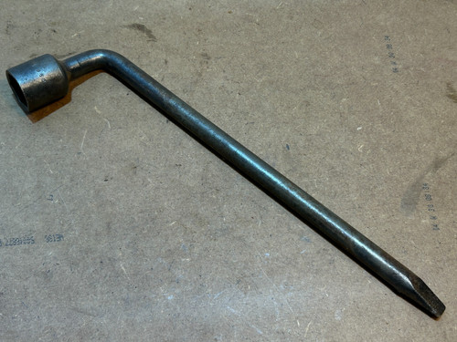 Nissan tool kit 21mm wheel - 21mm,